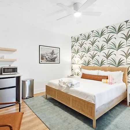 Folliday Inn - The Ariston - Room 34 Folly Beach Exterior foto