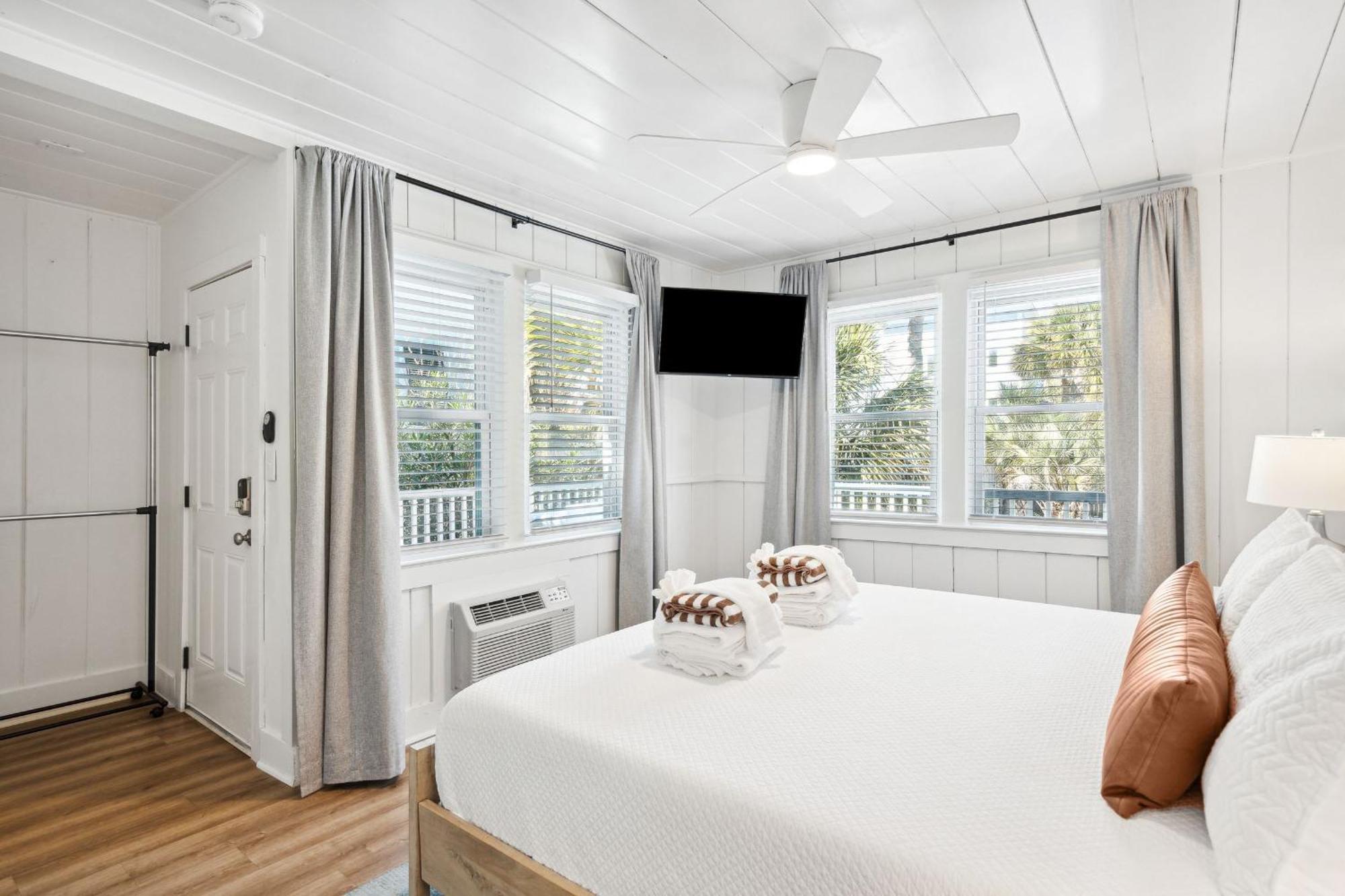 Folliday Inn - The Ariston - Room 34 Folly Beach Exterior foto